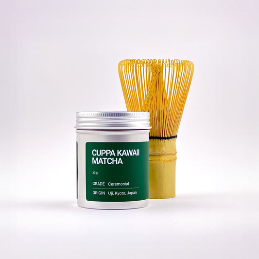 Ceremoninė Matcha su Bambukine Šluotele